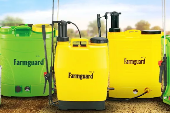 Bateria vs. Pulverizadores de mochila manual da bomba